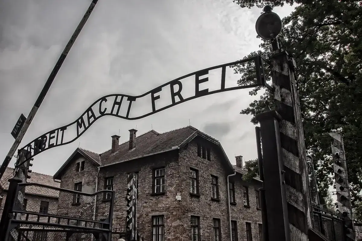 Arbeit Macht Frei hek Auschwitz