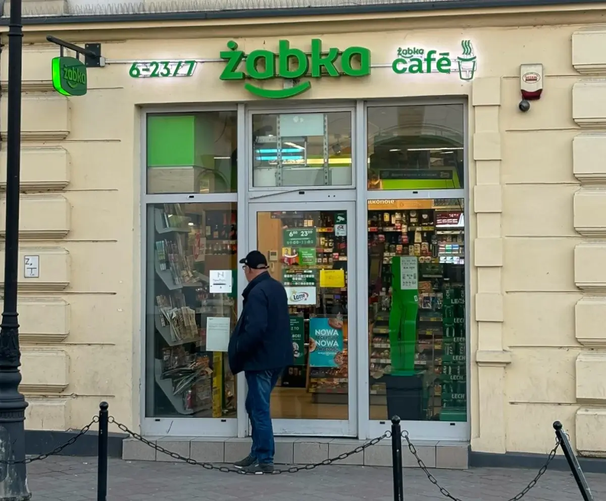 Żabka avondwinkel